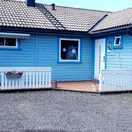 Cozy House In A Peaceful Area Larvik